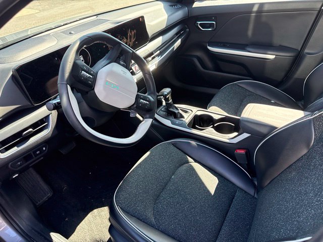 Used 2025 Gray Kia GT-Line image 8