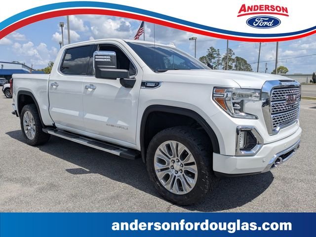 2020 GMC Sierra 4WD Crew Cab Short Box Denali's photo