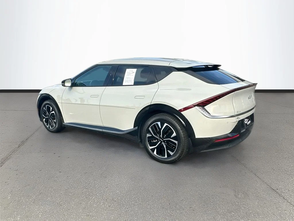 Certified Used 2023  Kia Wind image 5