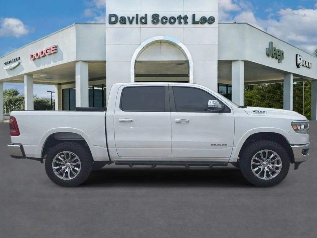 Used 2022 White Ram Laramie image 6