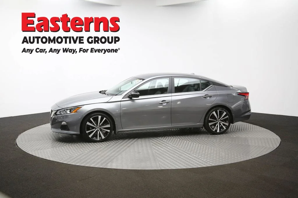 Used 2022 Gray Nissan 2.5 SR image 54