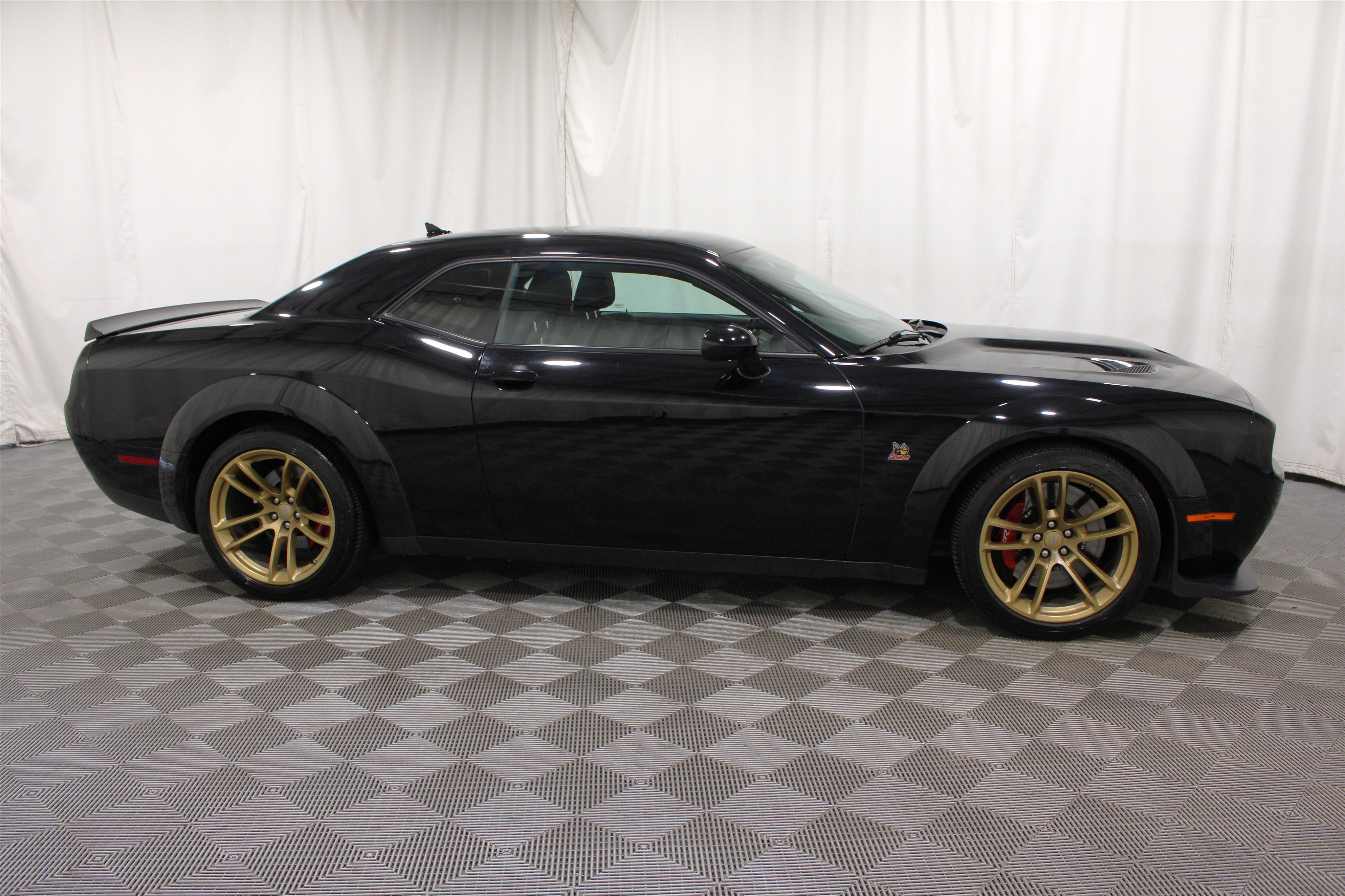 Used 2021 Pitch Black Clearcoat Dodge R/T Scat Pack Widebody image 24