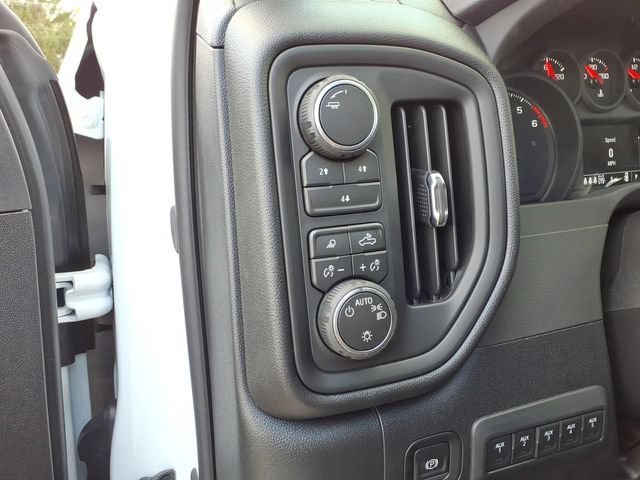 2026 Chevrolet Silverado 2500 HD Custom - Photo 9