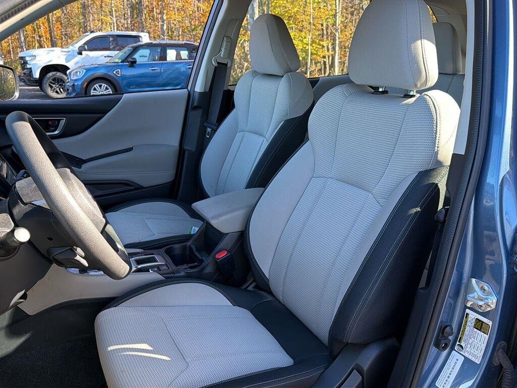 Used 2023 Horizon Blue Pearl Subaru  image 13