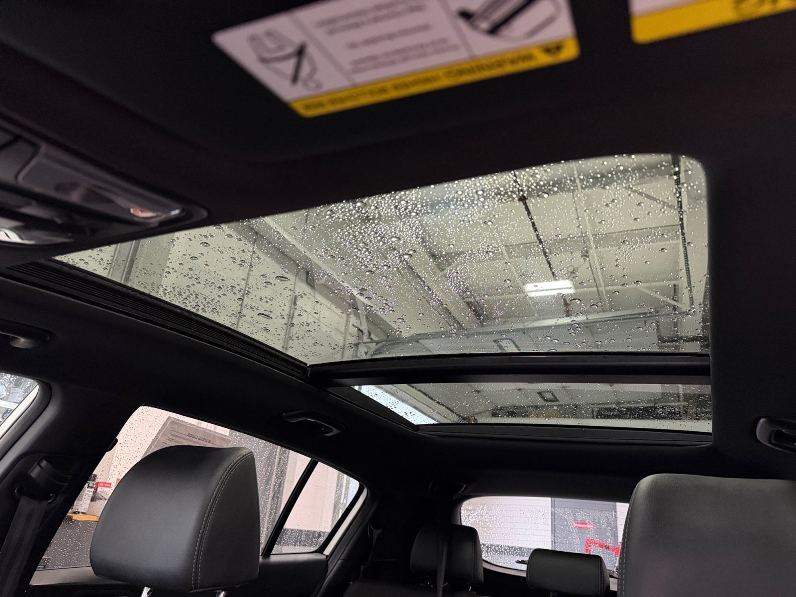 Used 2020 Snow White Pearl Kia S image 27