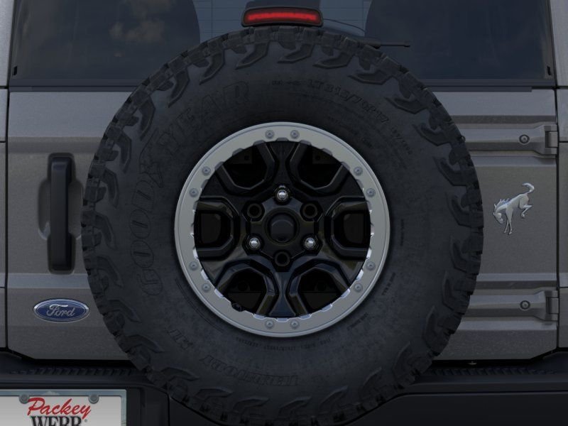 New 2025 Gray Metallic Ford Badlands® image 24