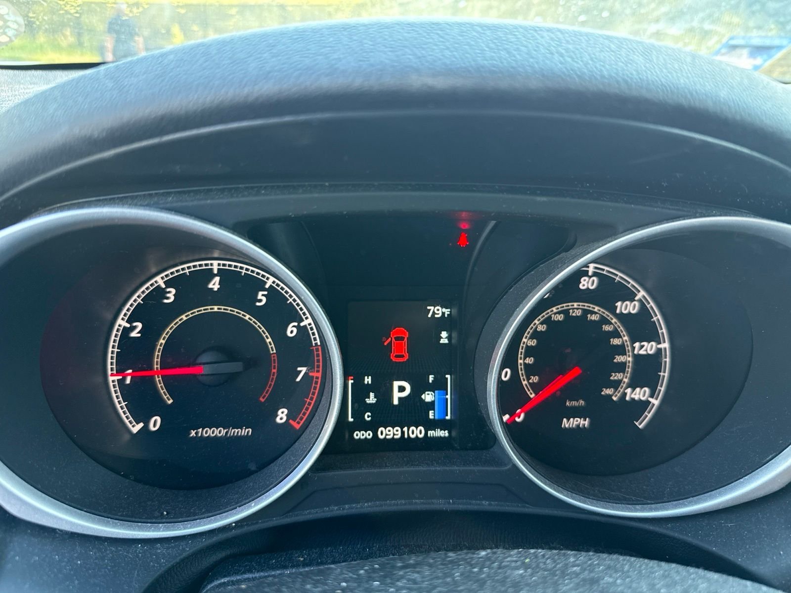 Used 2014 White Mitsubishi ES image 6
