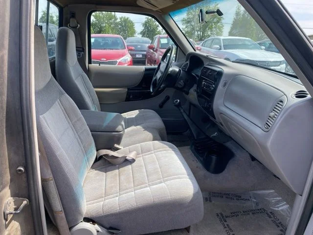 Used 1997 Black Ford  image 13
