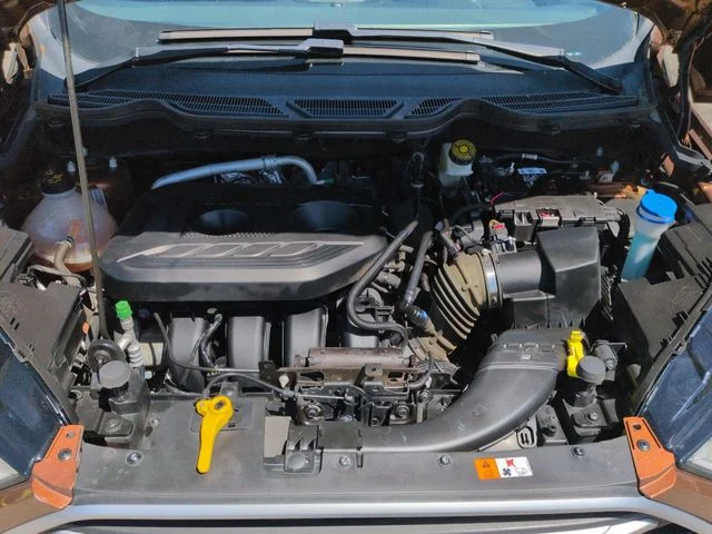 Used 2019 Brown Ford SE image 31