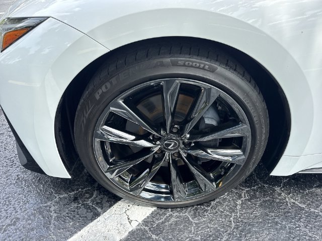 2024 Lexus IS 350 F SPORT - Photo 10