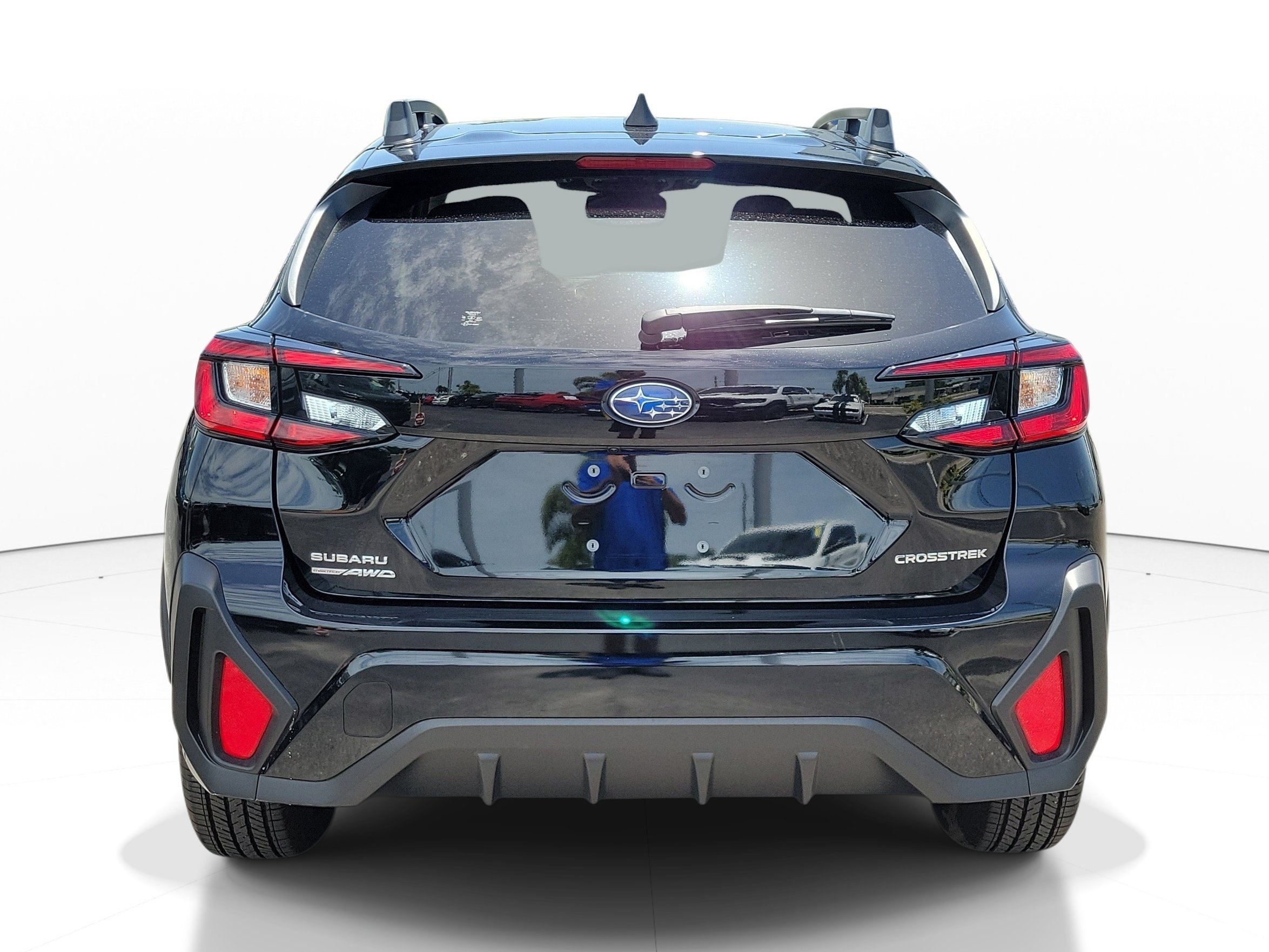 Used 2025 Crystal Black Silica Subaru Premium image 4