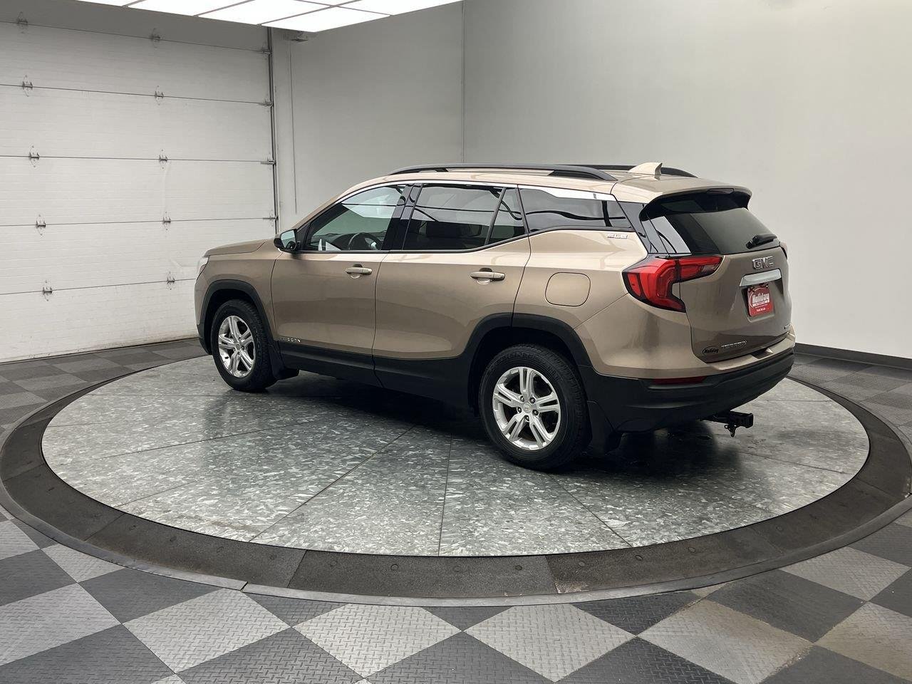Used 2018 GMC Terrain SLE with VIN 3GKALTEV1JL378953 for sale in Fond du Lac, WI