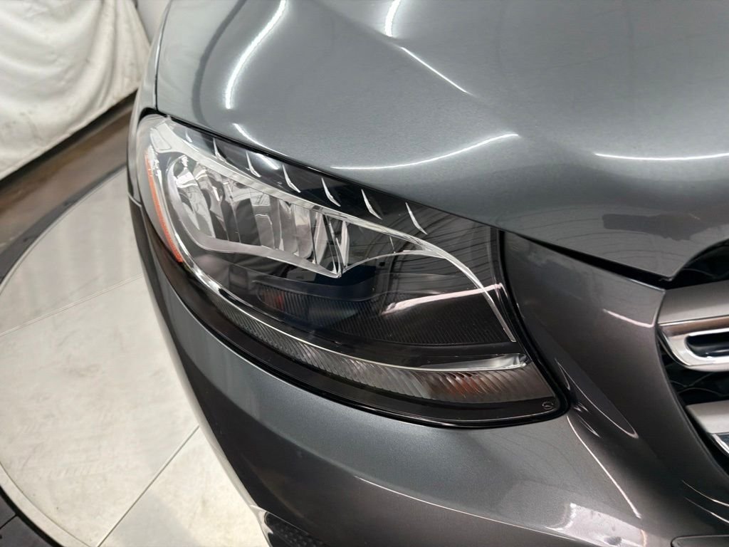 Used 2018 Gray Mercedes-Benz GLC 300 image 10