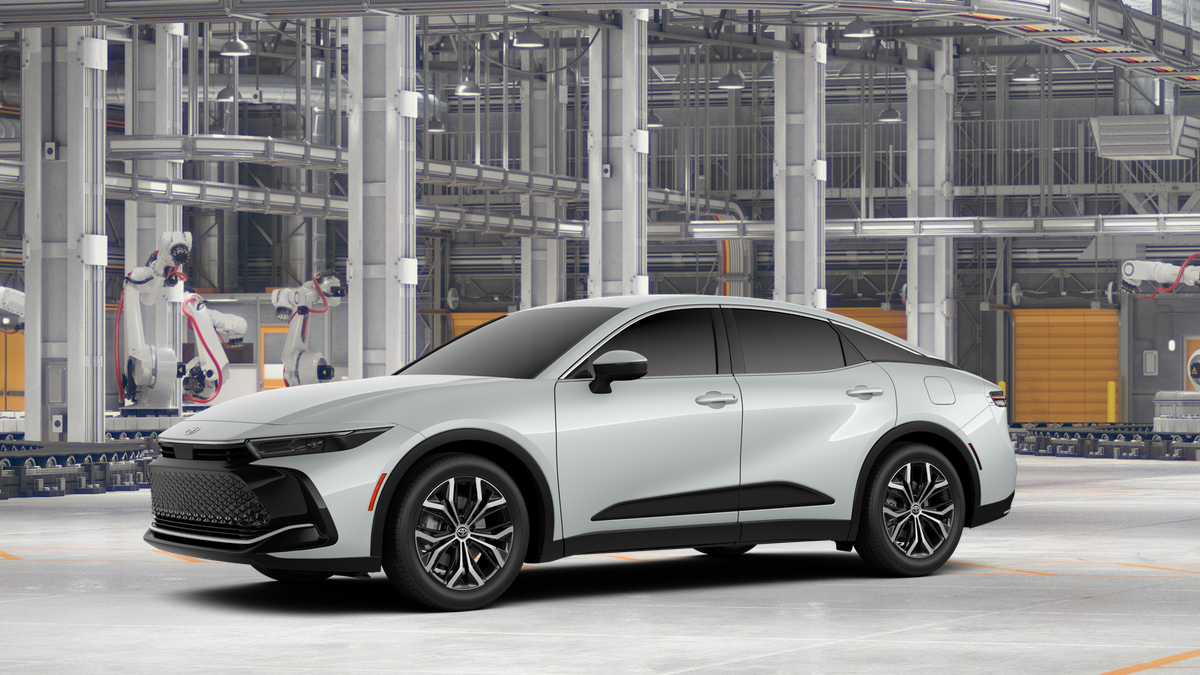 New 2026 Oxygen White Toyota XLE image 2