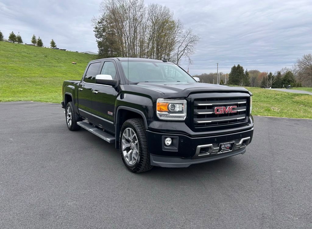 2015 GMC Sierra 4WD Crew Cab SLT SWB's photo