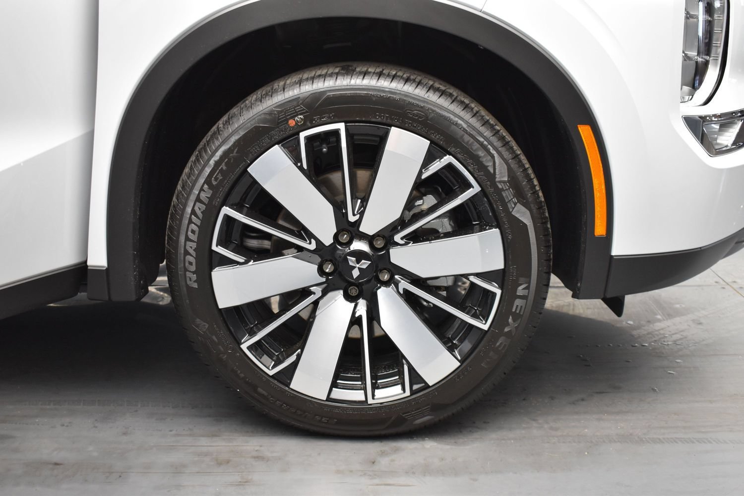 New 2026 White Mitsubishi SE 1.5T 2WD image 5