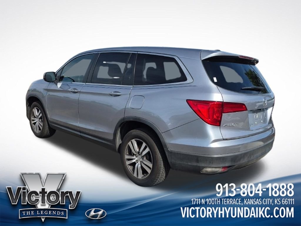 Used 2017  Honda EX-L image 7