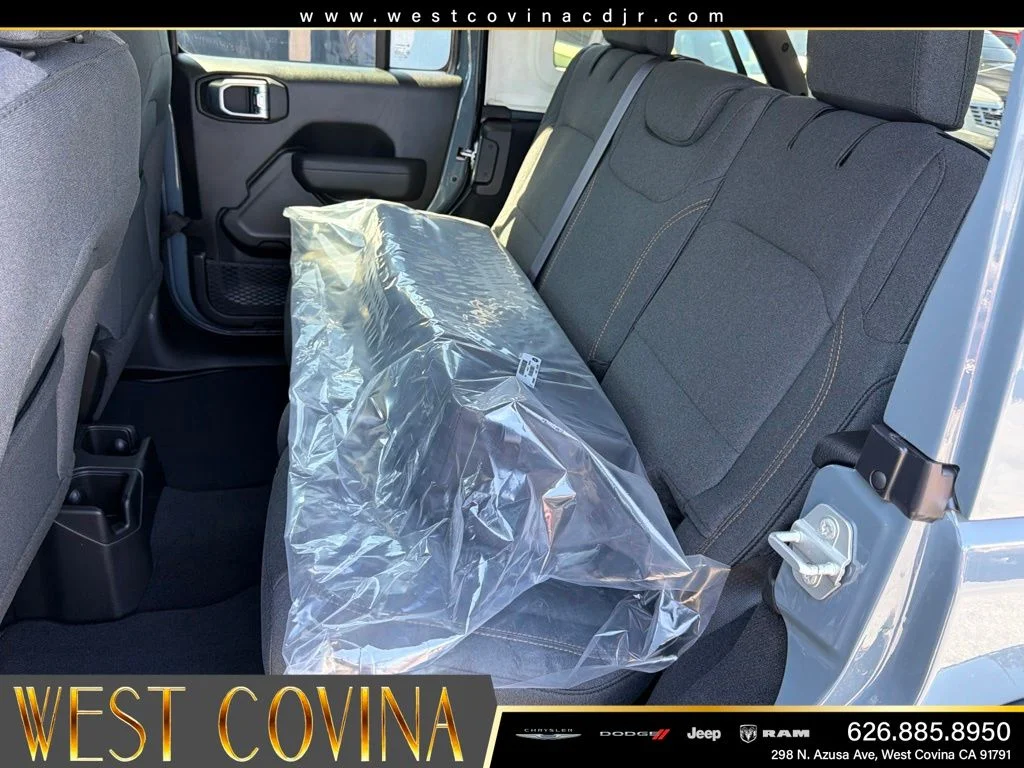 New 2026 Anvil Clearcoat Jeep  image 32