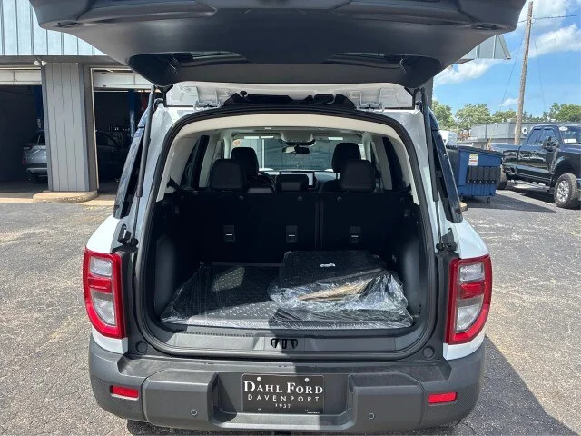 New 2026 Oxford White Ford Big Bend® image 34