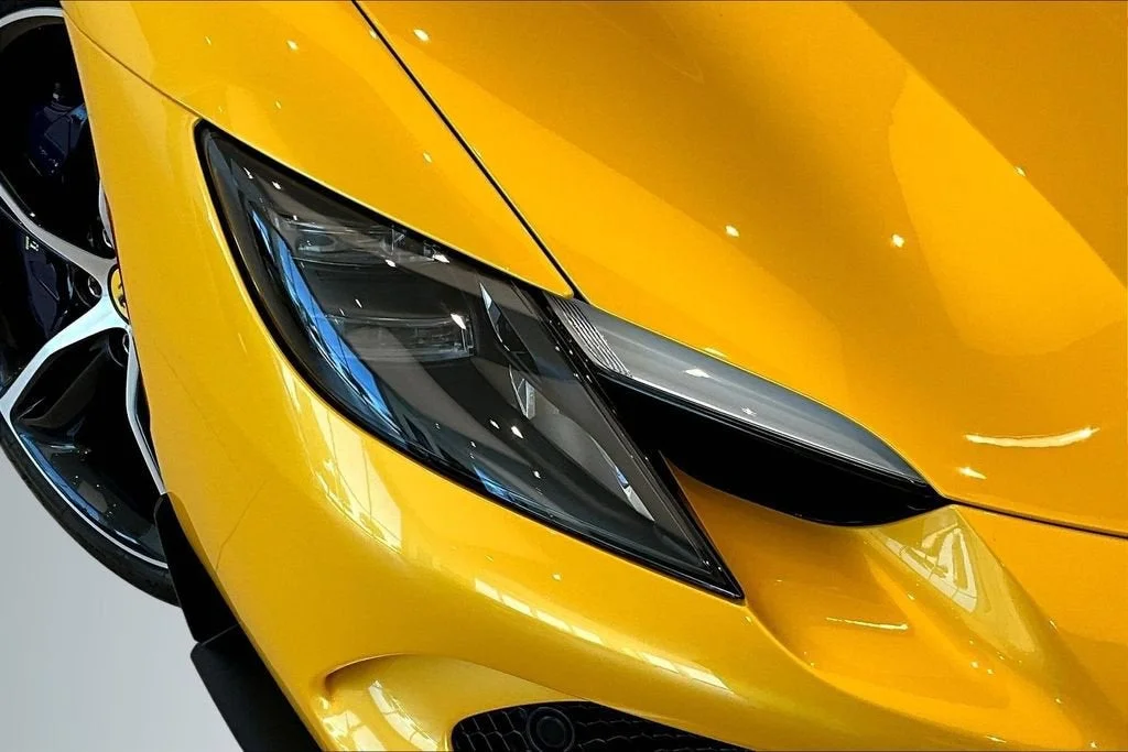 Used 2023 Giallo Triplo Strato Ferrari  image 26