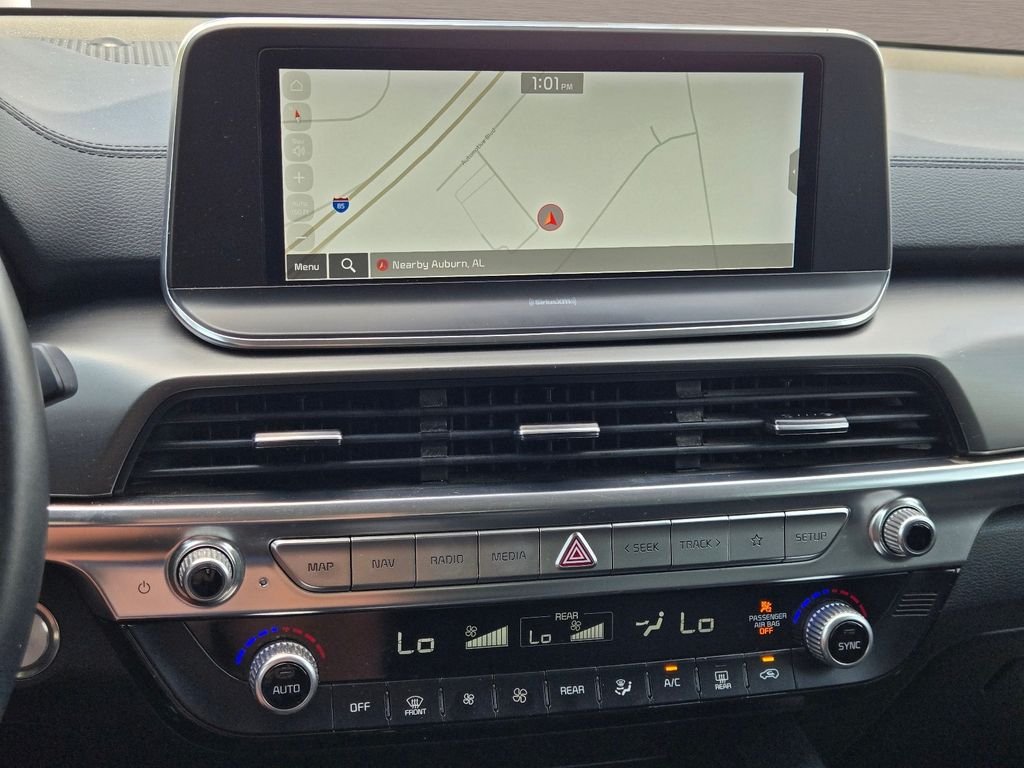 Used 2022 White Kia LX image 27