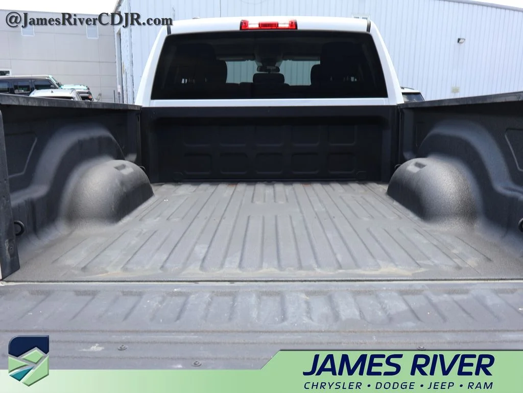 Used 2023 White Ram SLT image 14