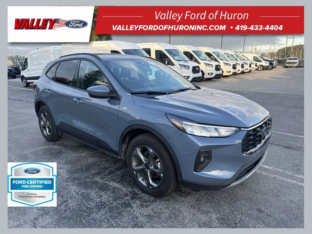 2025 Ford Escape Hybrid