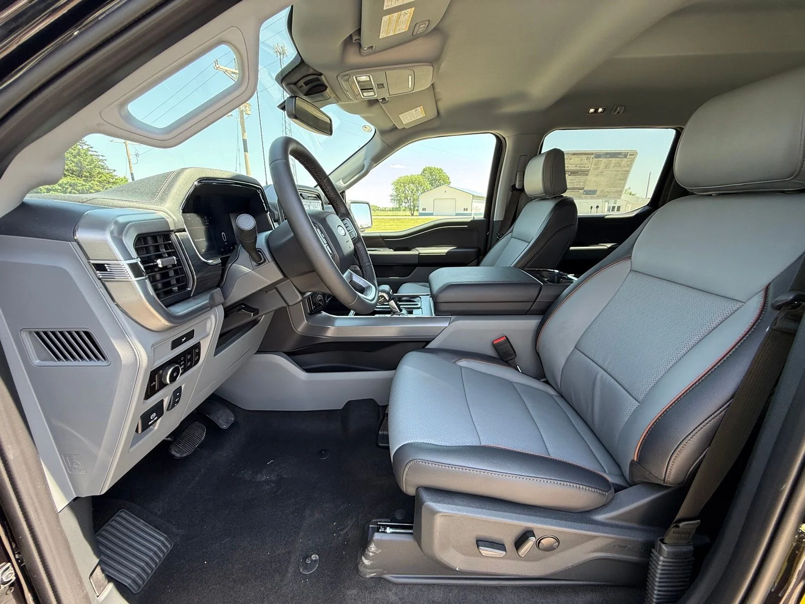New 2026 Agate Black Metallic Ford Lariat® image 8
