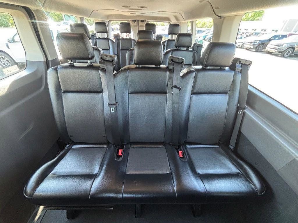 Certified Used 2023 Oxford White Ford XL image 37