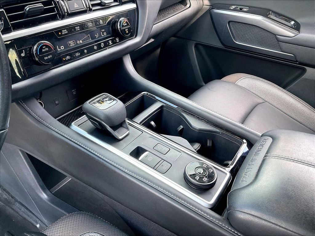 Used 2023 Deep Ocean Blue Pearl Nissan SL image 20