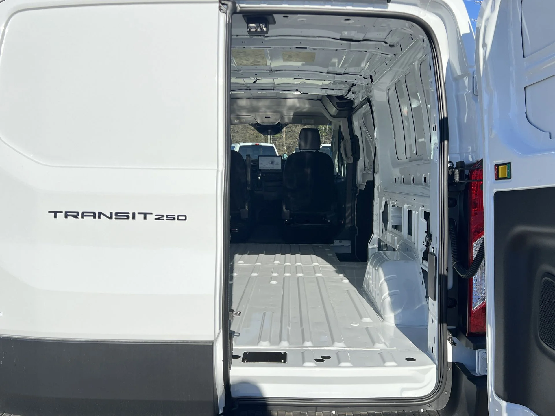 New 2026 Oxford White Ford Cargo Van image 18