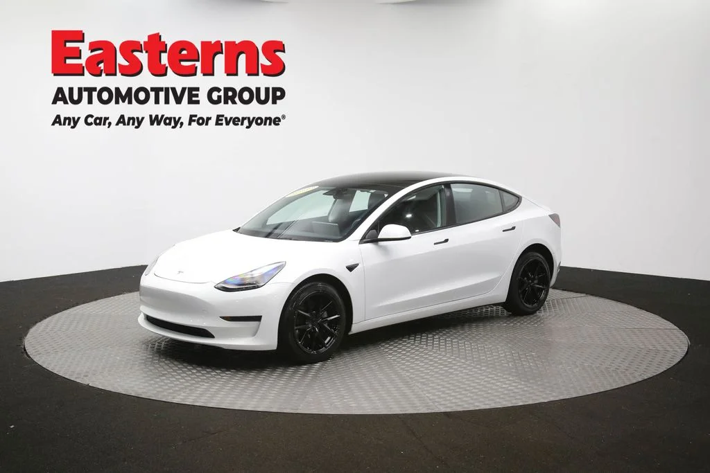Used 2023 White Tesla Base image 52