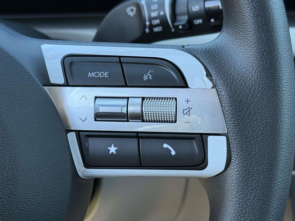 New 2026 White Pearl Hyundai SE FWD image 22
