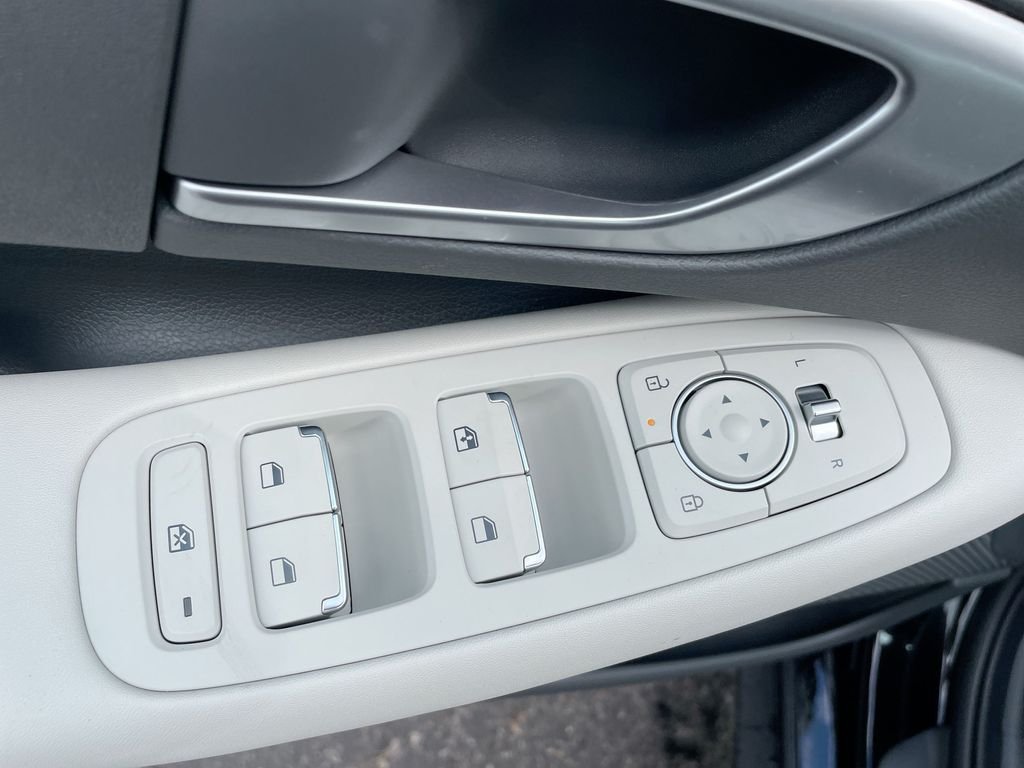Certified Used 2026 Abyss Black Hyundai SE image 41
