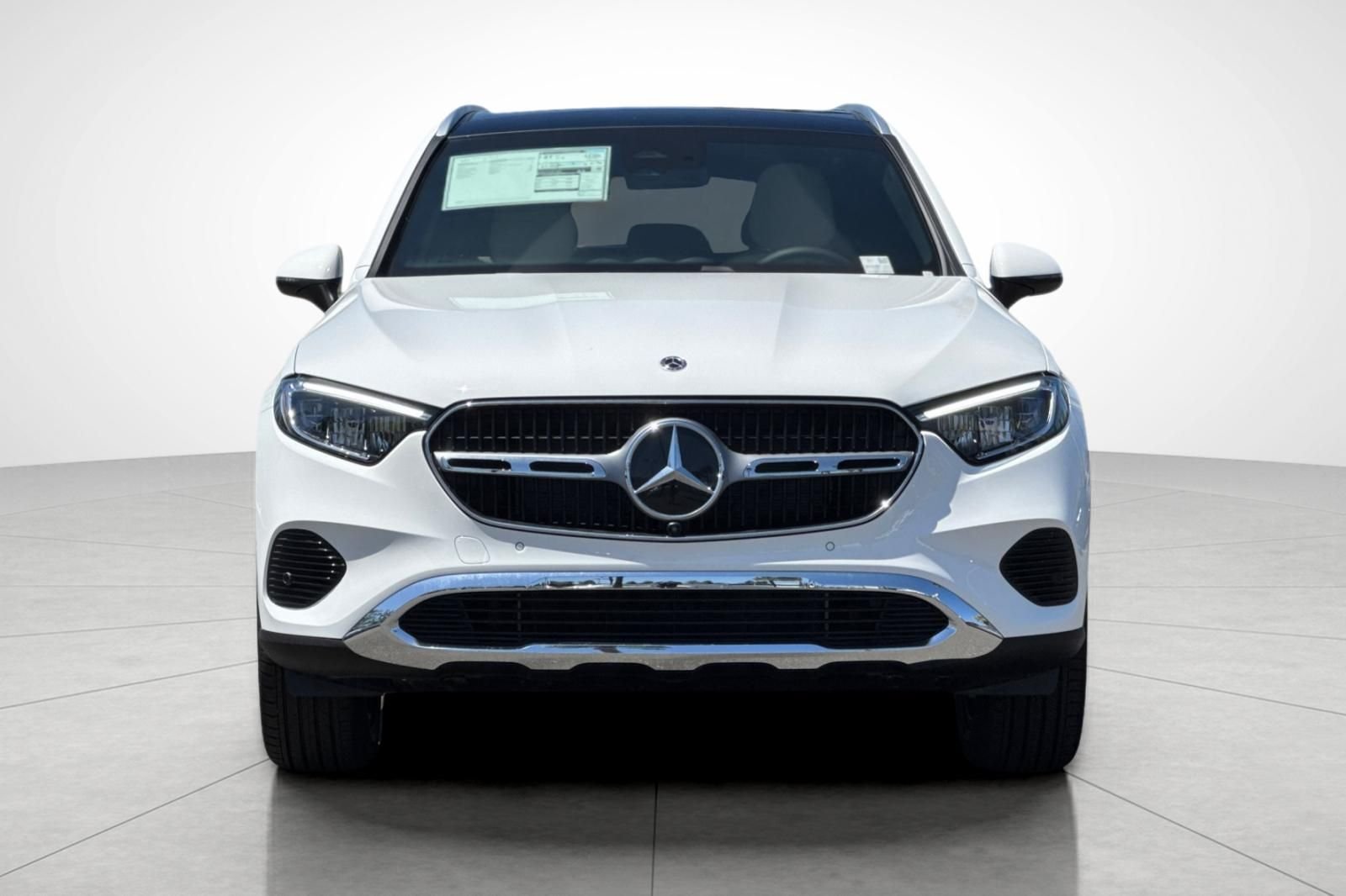 New 2026 Polar White Mercedes-Benz GLC 300 image 6