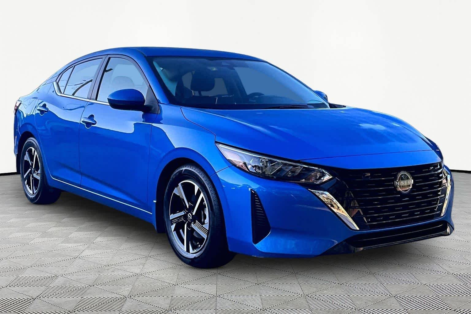 Used 2024 Electric Blue Metallic Nissan SV image 3
