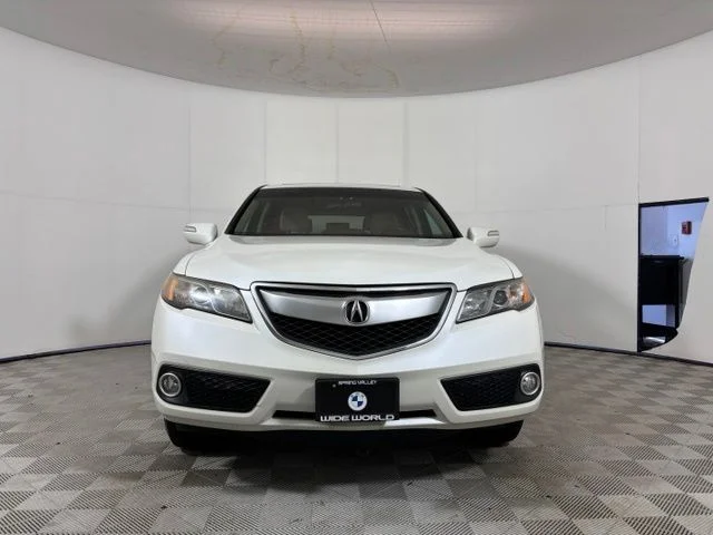 Used 2014  Acura Technology Package image 2