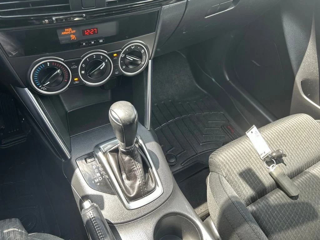 Used 2015 Blue Mazda Touring image 16