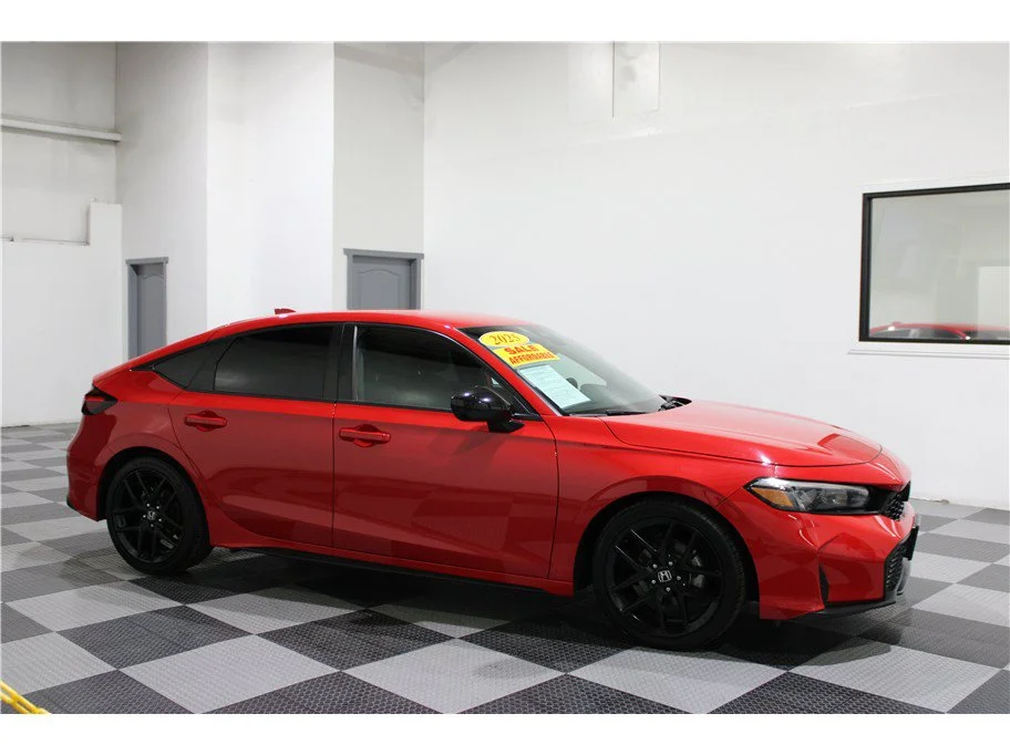 2025 Honda Civic Sport CVT's photo