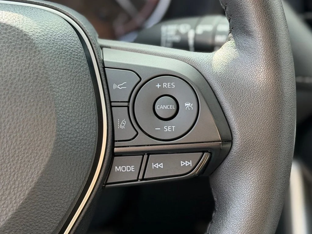 Used 2025 Gray Toyota XLE image 8