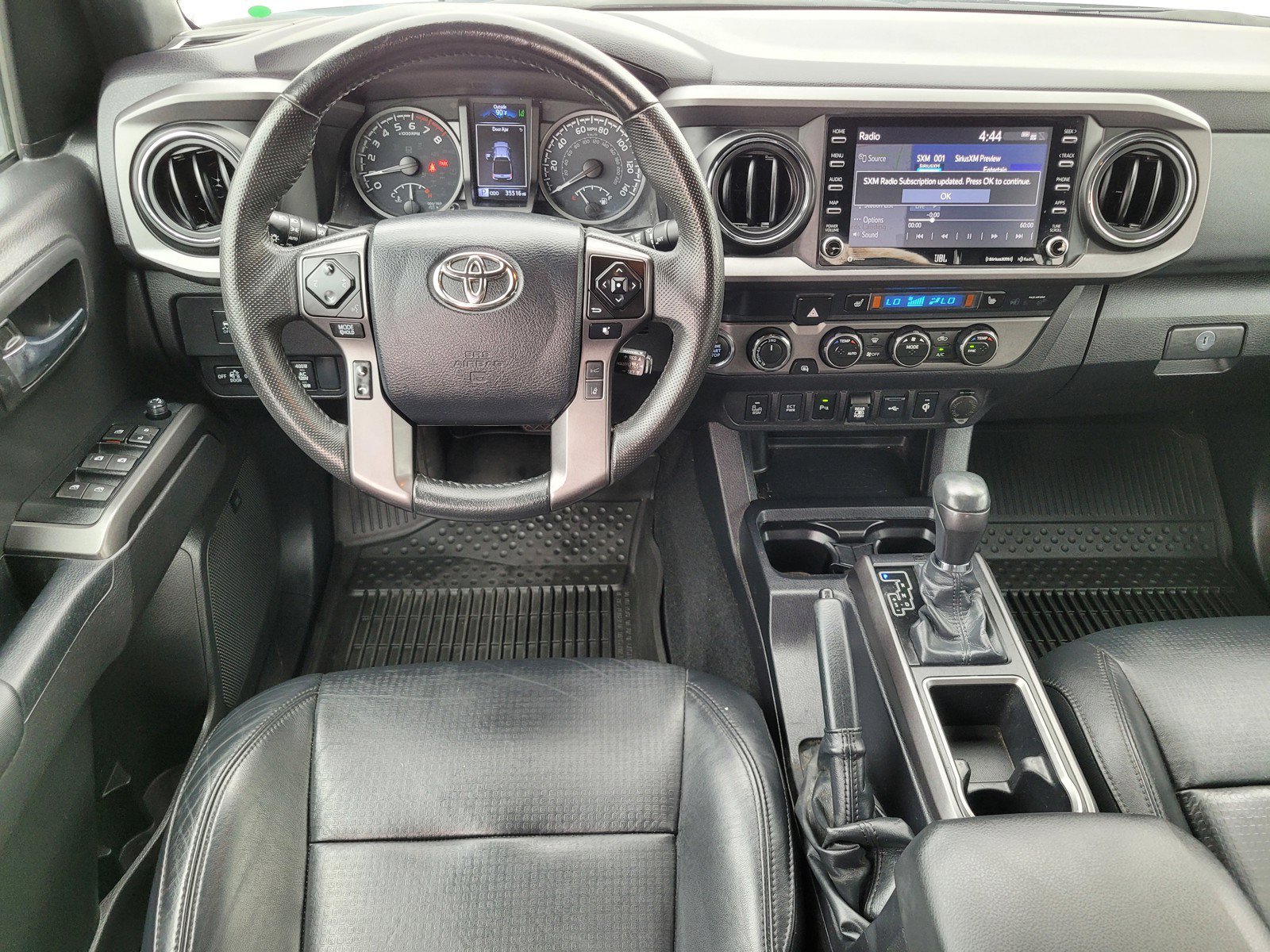 Used 2023 White Toyota  image 12