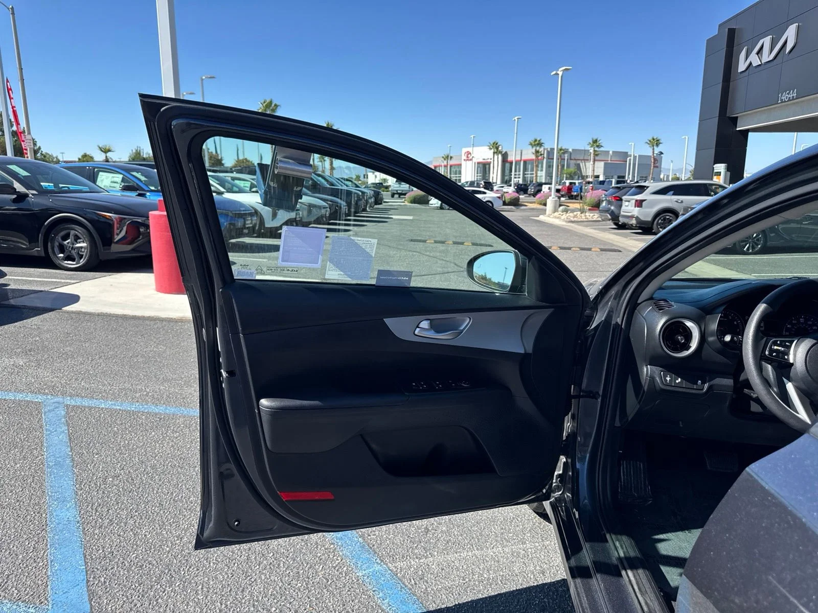 Used 2023 Gravity Gray Kia LXS image 14