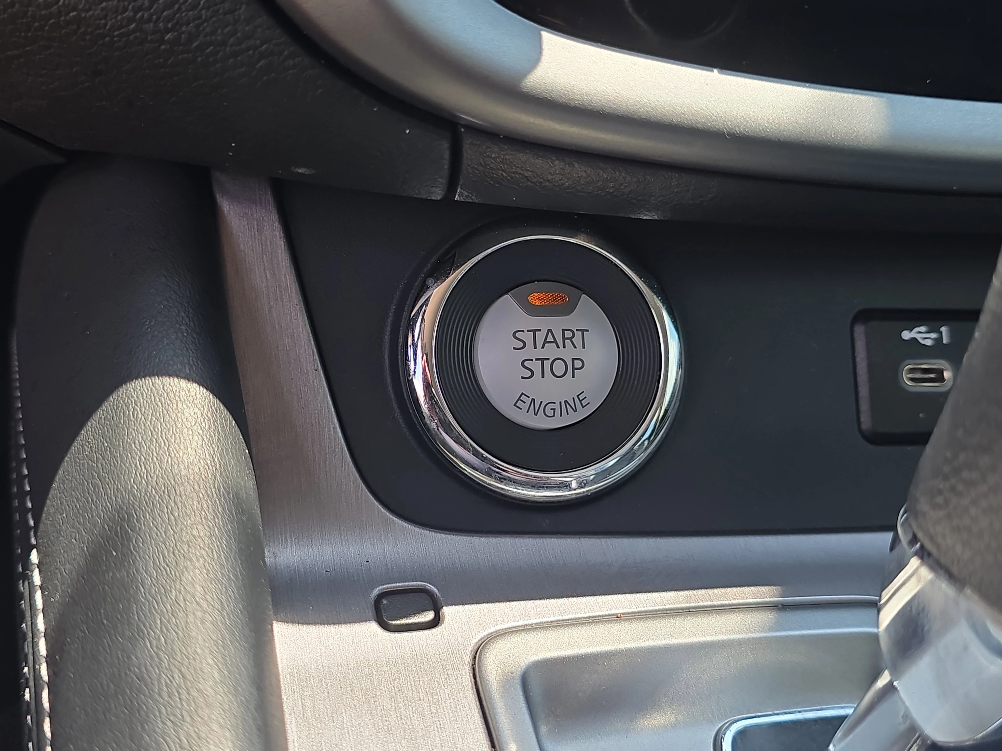 Certified Used 2024 Gun Metallic Nissan SV image 26