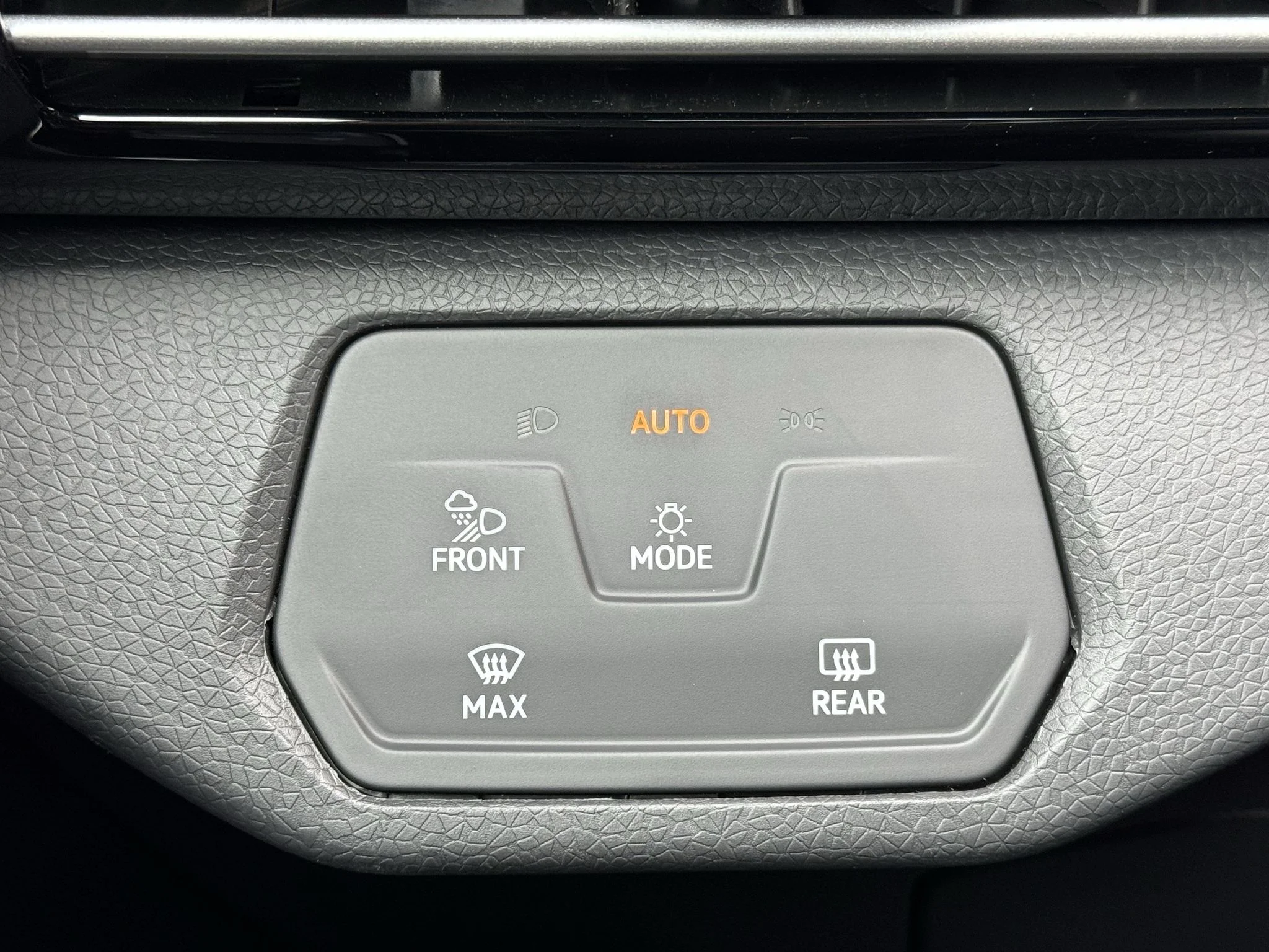 New 2026 Pure Gray Volkswagen Pro S image 29