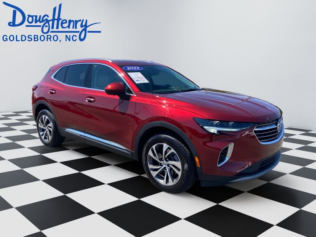 Used 2022 Red Buick Essence image 7
