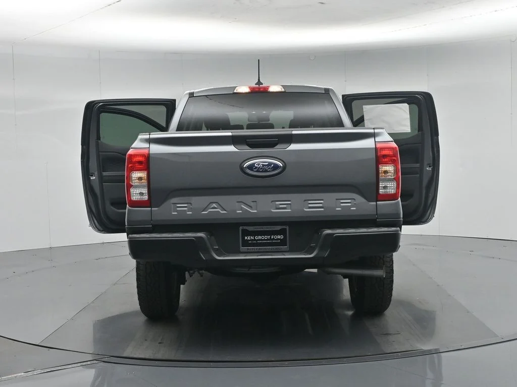 New 2026 Gray Ford XL image 28
