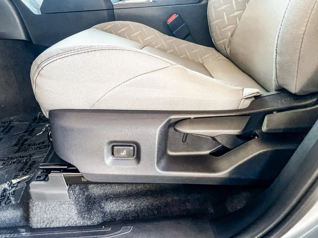 2026 Toyota Tacoma SR5 - Photo 20