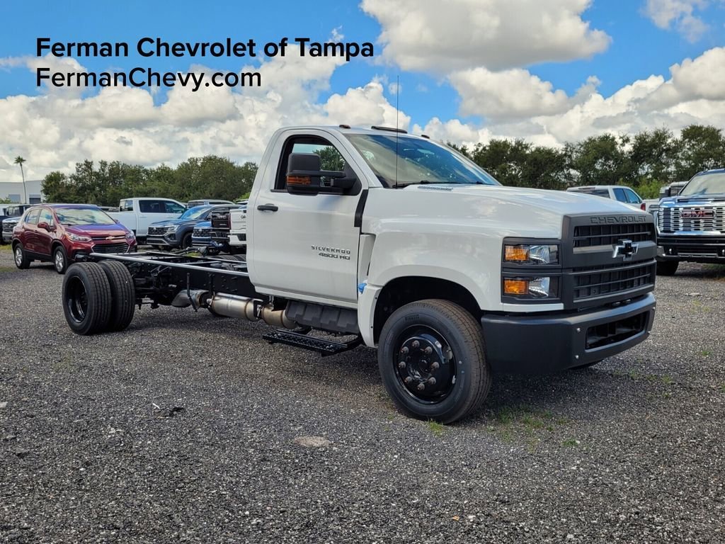 2024 Chevrolet Silverado 4500 HD Chassis Cab