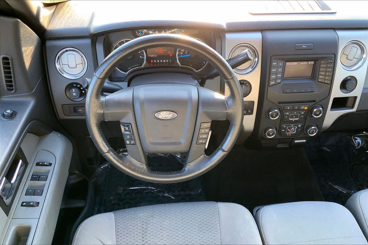 Used 2014 Blue Flame Metallic Ford XLT image 6
