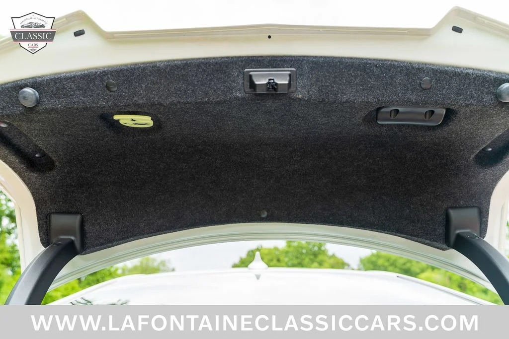 Used 2015 White Cadillac Base image 47
